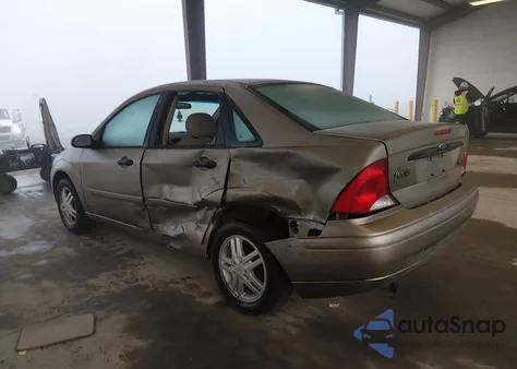 2004 Ford Focus Se из США, поврежденный, VIN 1FAFP34324W162541